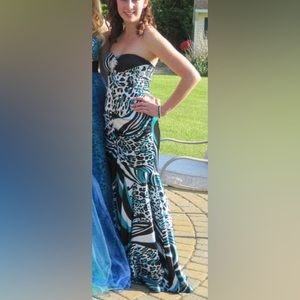 LAST CHANCE! Strapless Mermaid Formal Dress